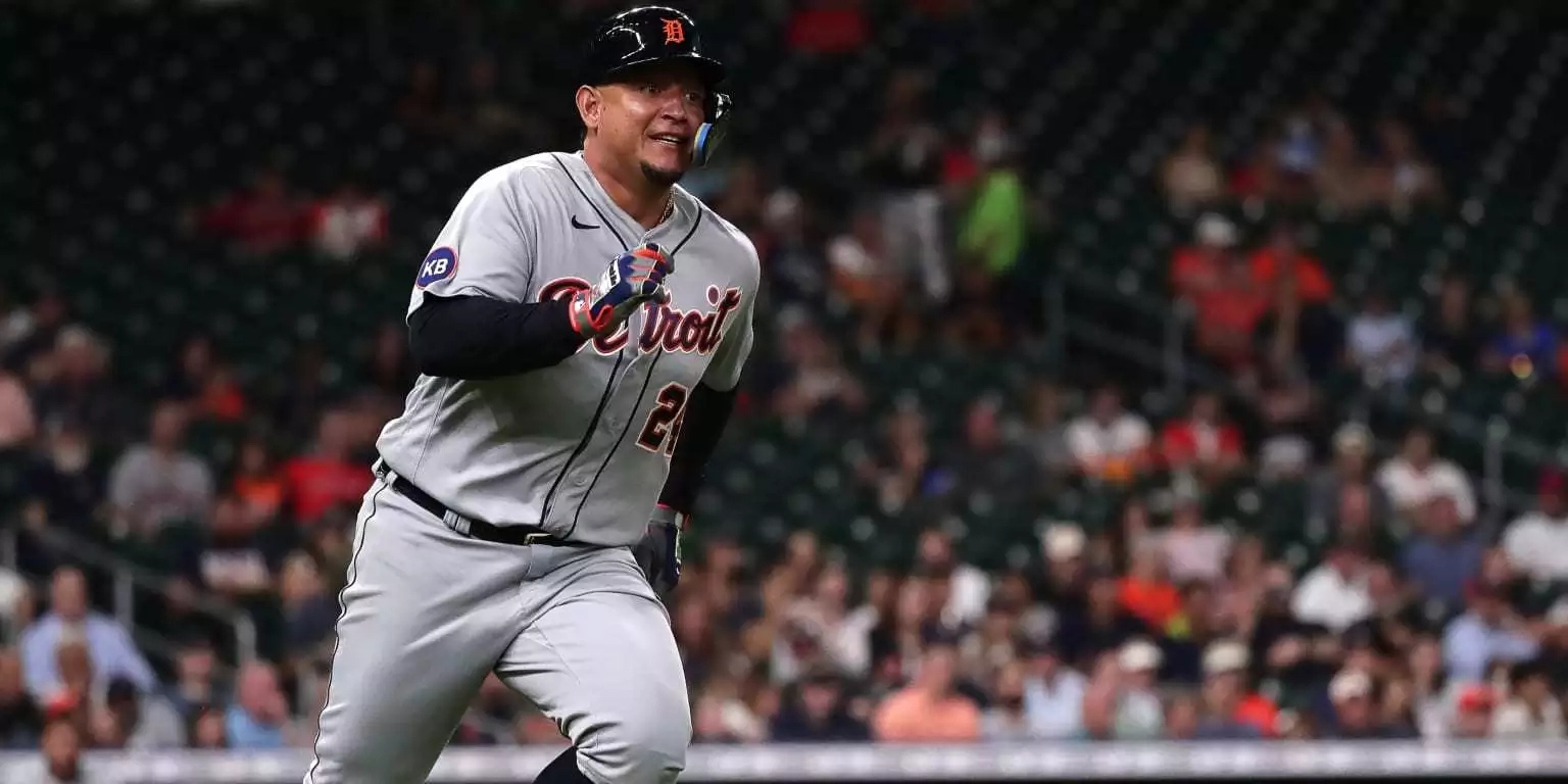 Miggy Passes Kaline on All-time Hits List