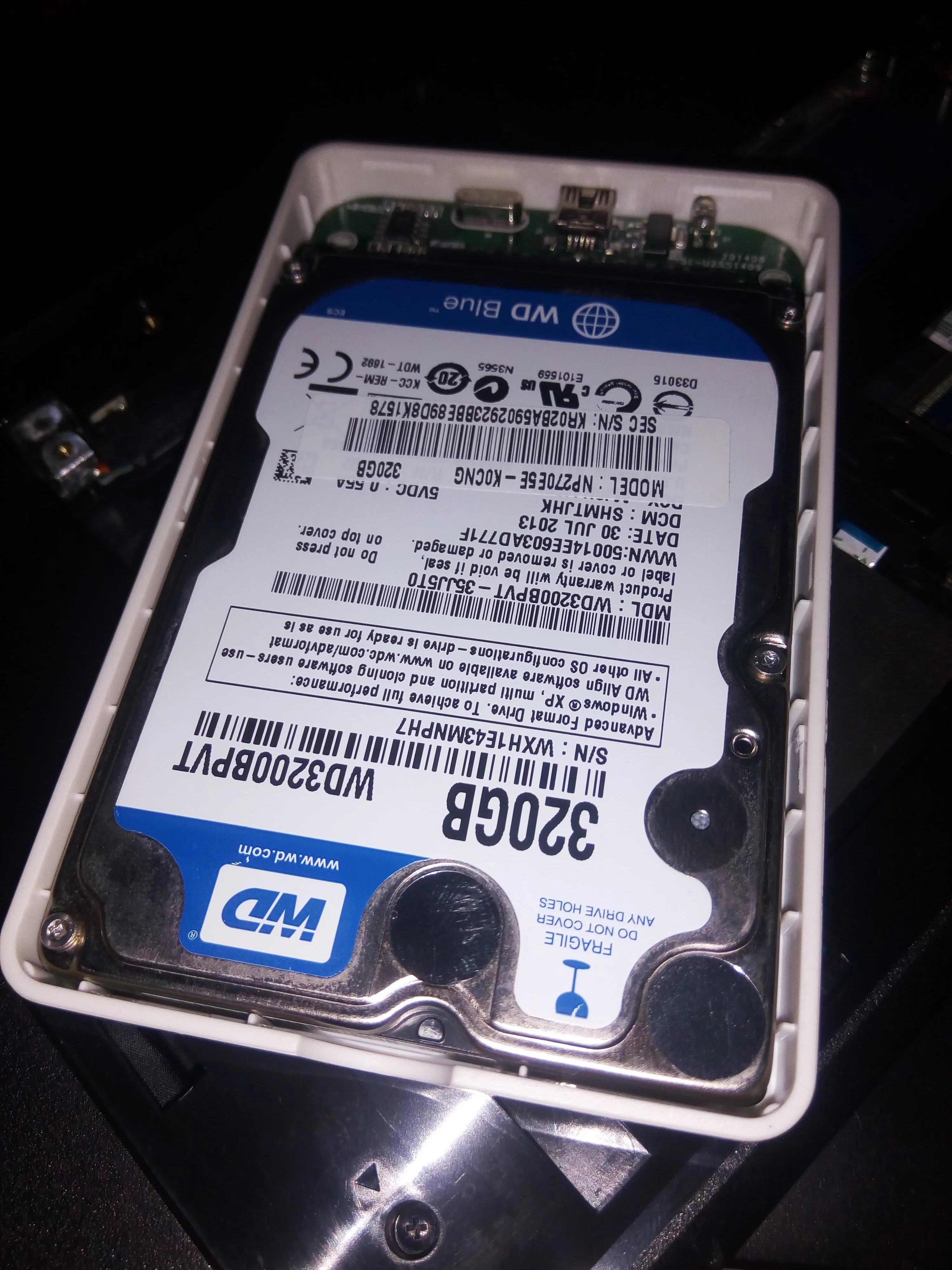 hard disk drive casing