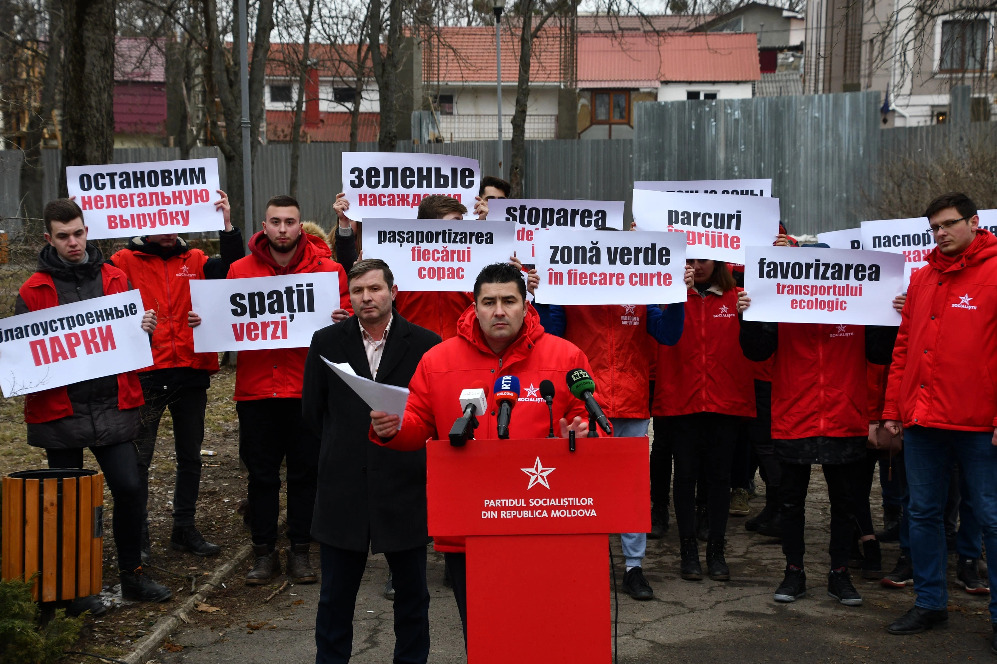 Dinari Cojocaru: Este necesar să fie interzisă defrișarea zonelor verzi și construcția în parcuri