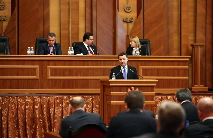 Discursul Prim-ministrului Vlad Filat pe marginea Raportului de activitate al Guvernului în anul 2011