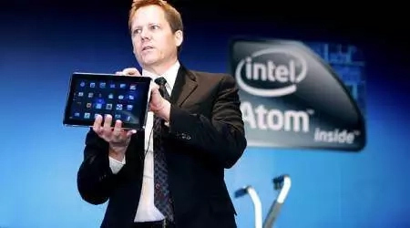 Intel sisteması boyınsha dáslepki smartfon shıqpaqshı