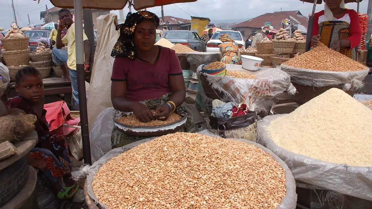 7 ways to improve Nigerian economy